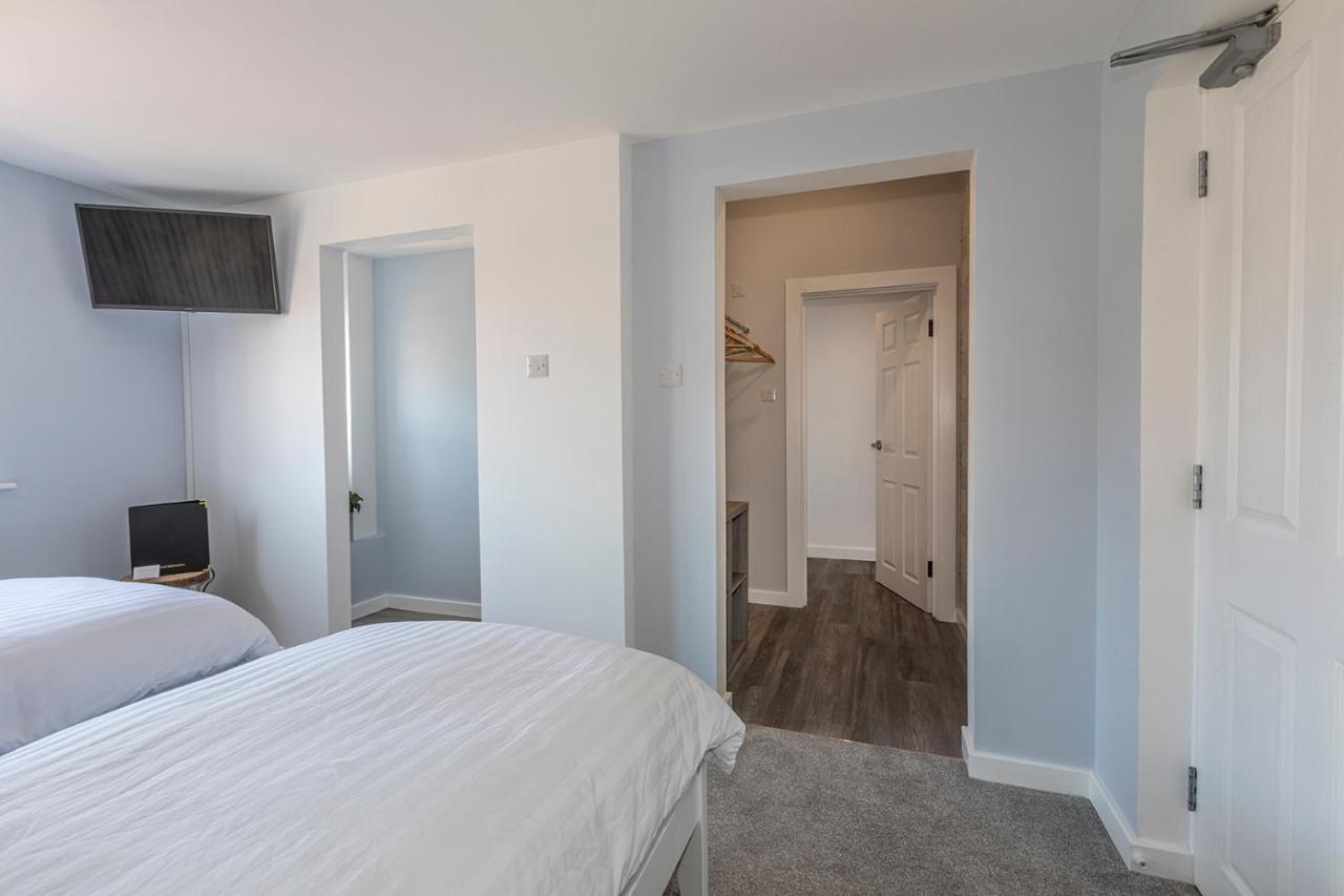 The Sleep-Inn Hare B&B Херн-Бей Экстерьер фото